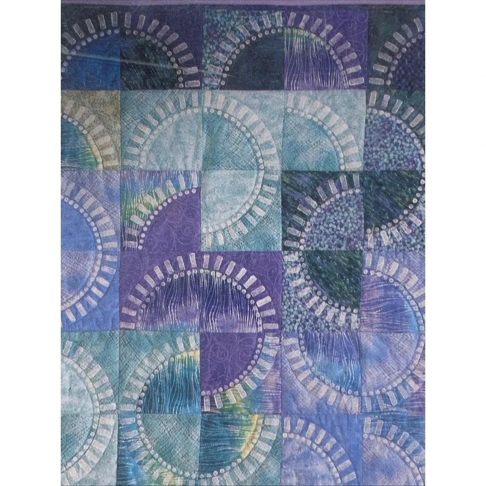 Stamped‎ Drunkard's Path Quilt Pattern Liz Aneloski 48.5x60.5 Craft